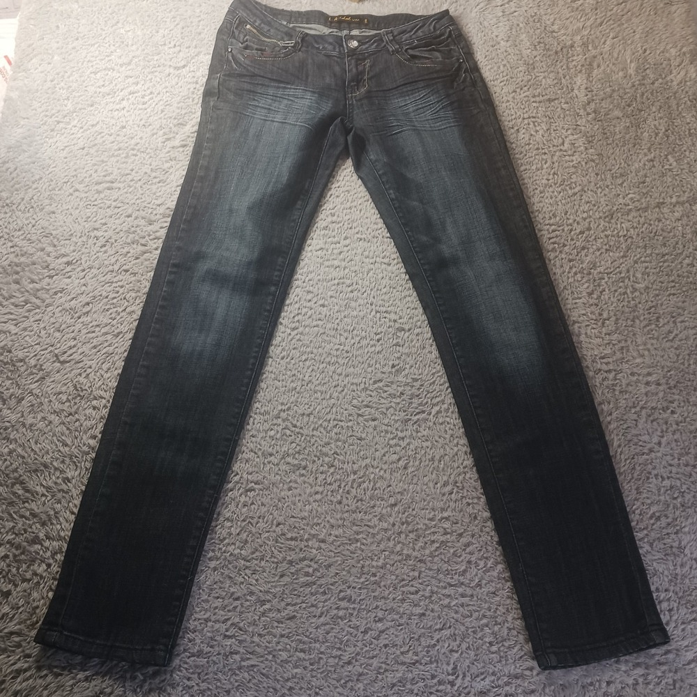 LA Idol USA‎ Jeans Sz 5 Skinny Fit Dark Wash Zip Pocket Bling READ